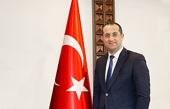 Ekim; "Bu gece kırık kalpleri onaralım, dostluğu, birliği, beraberliği pekiştirelim"