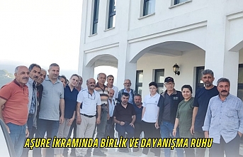 Aşure İkramında Birlik ve Dayanışma Ruhu
