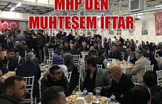 MHP Trabzon'dan iftar yemeği