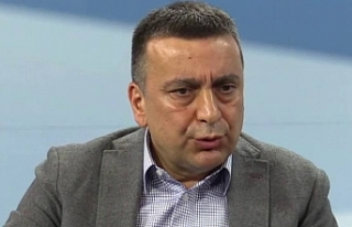 Eski Ülkü Ocakları Başkanı Azmi Karamahmutoğlu,...