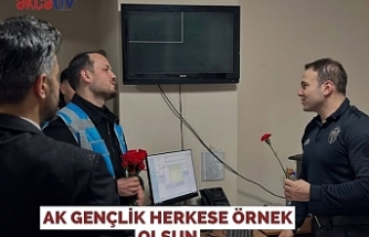 AK GENÇLİK HERKESE ÖRNEK OLSUN