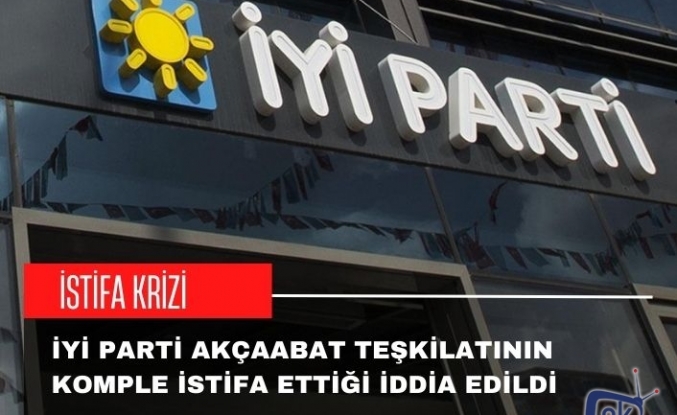 İyi Parti Akçaabat teşkilatı istifa etti.